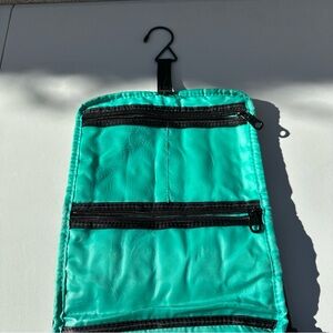 Teal Hanging Travel Organizer